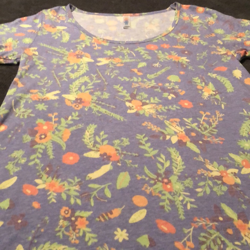 Lularoe XS Classic T